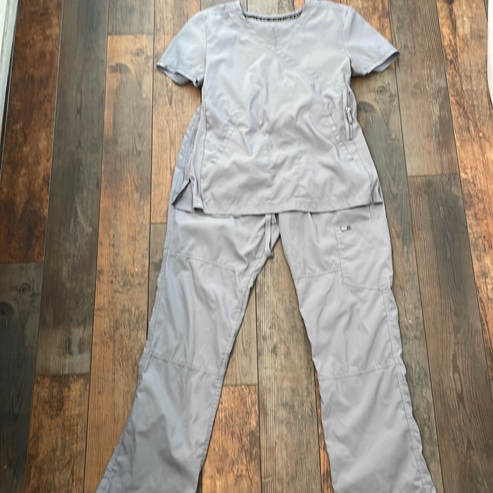 Koi Light Gray Scrubs
